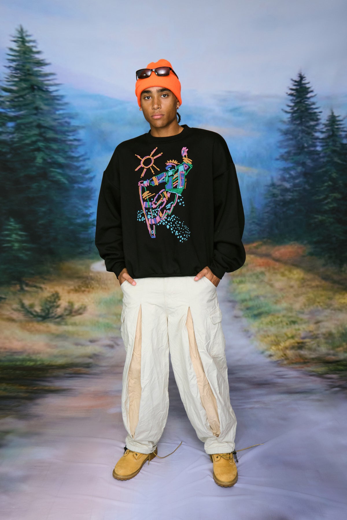 Alpine Sweatshirt (Black)