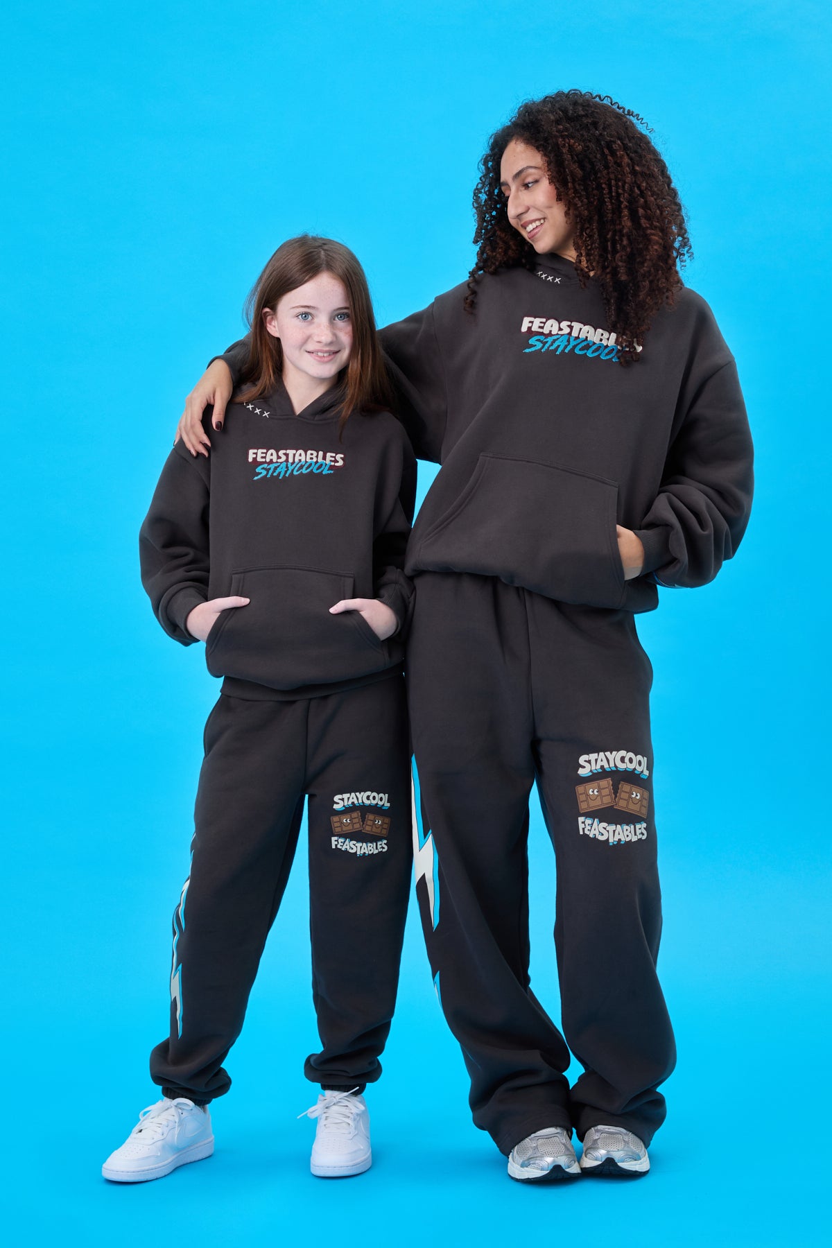 KIDS Staycool X Feastables Jogger Sweatpants (Charcoal)