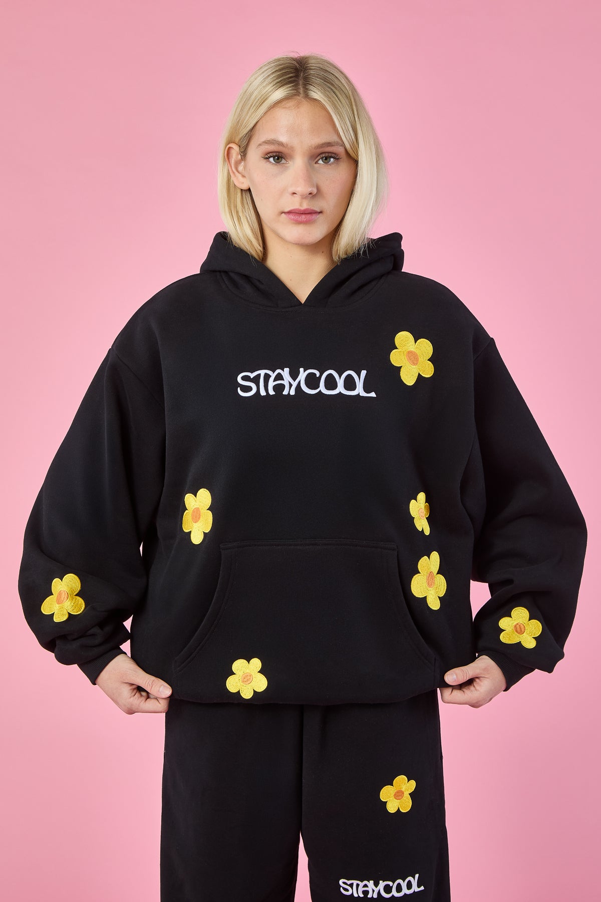 Sunflower Hoodie (Black) – Staycoolnyc